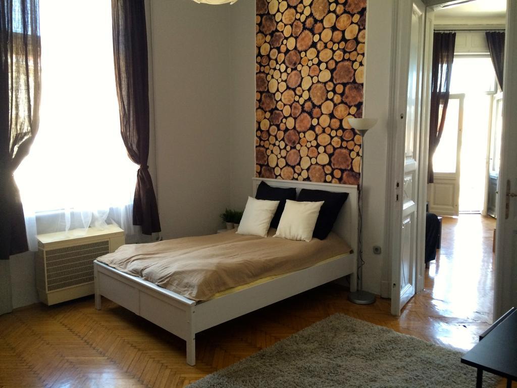 Budget Apartment by Hi5 - Október 6 Str 4 Budapeszt Zewnętrze zdjęcie